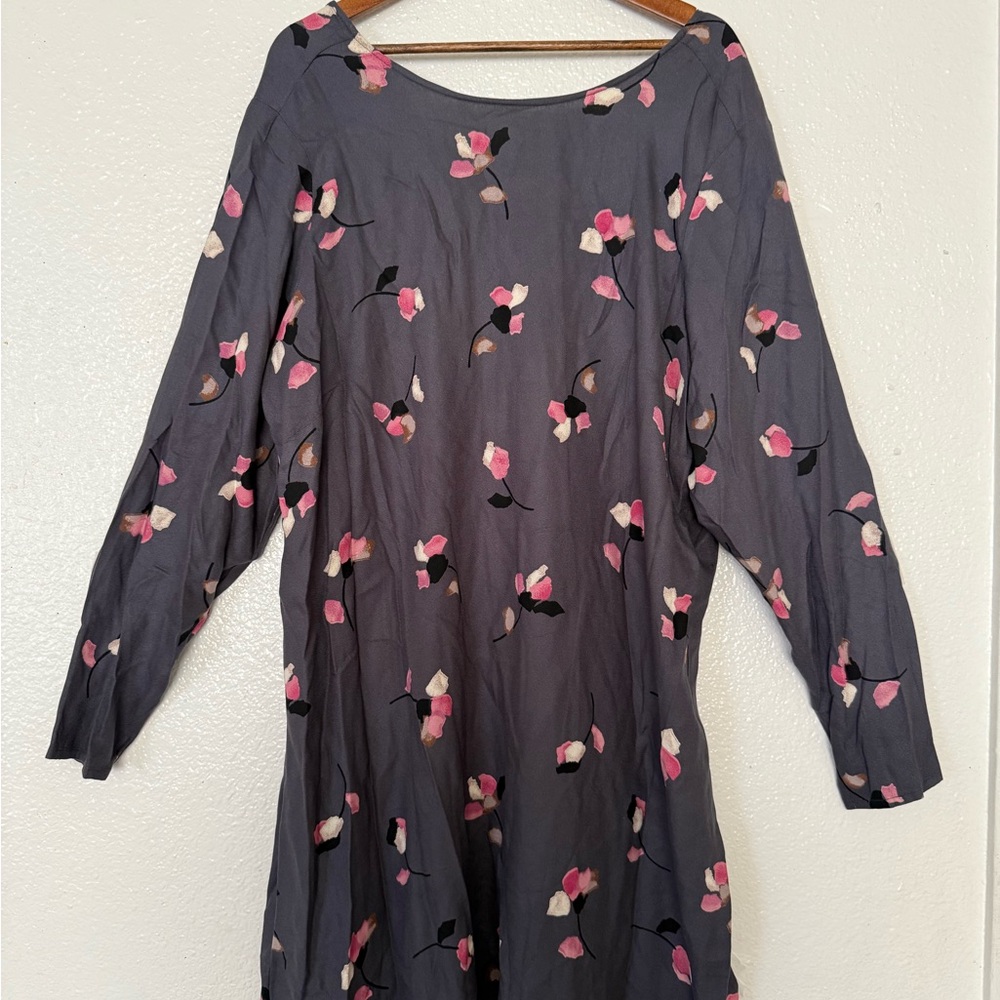 Junarose Dark Gray Floral Long Sleeve Dress size 20 Women’s
